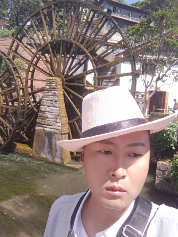 曲靖相亲的第一张照片--曲靖闪婚服务中心