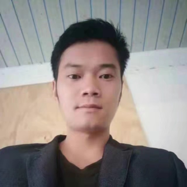 紫色的烟花的第一张照片--曲靖闪婚服务中心